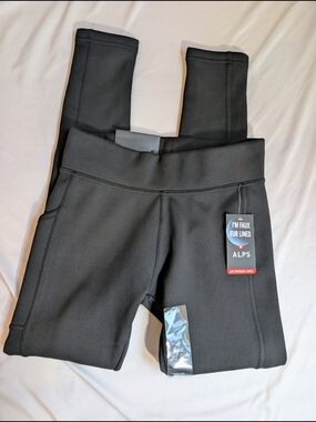 NWT Swiss Alps Faux Fur Lined Black Active Leggings